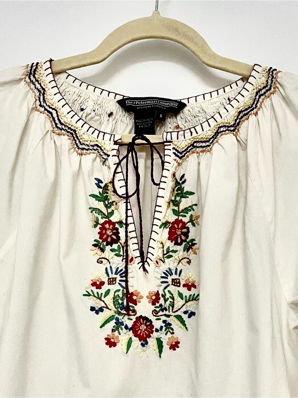 Embroidered Cream Peasant Blouse with Floral Yoke - Picture 2 of 3